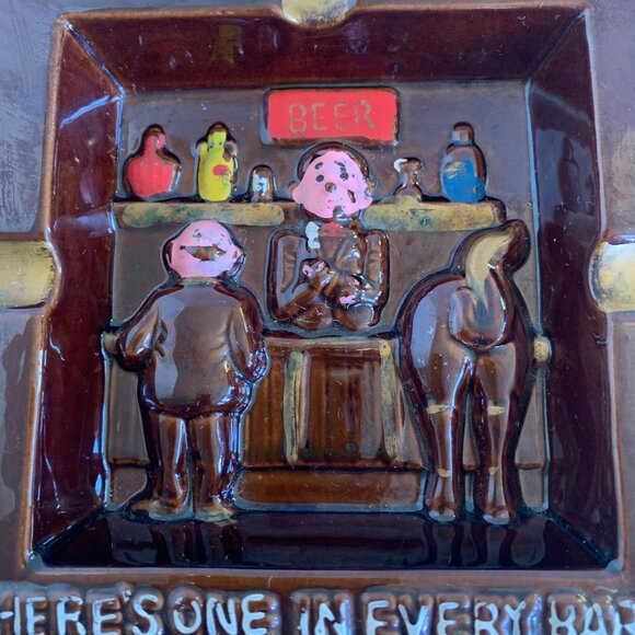 Vtg Barware Ashtray Mid Century Humor 3D Wall Plaque There's One in every Crowd - Picture 3 of 5
